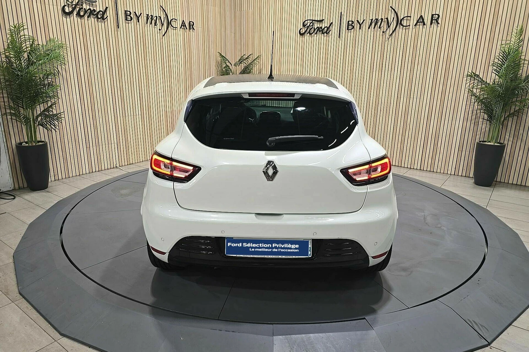 CLIO  4