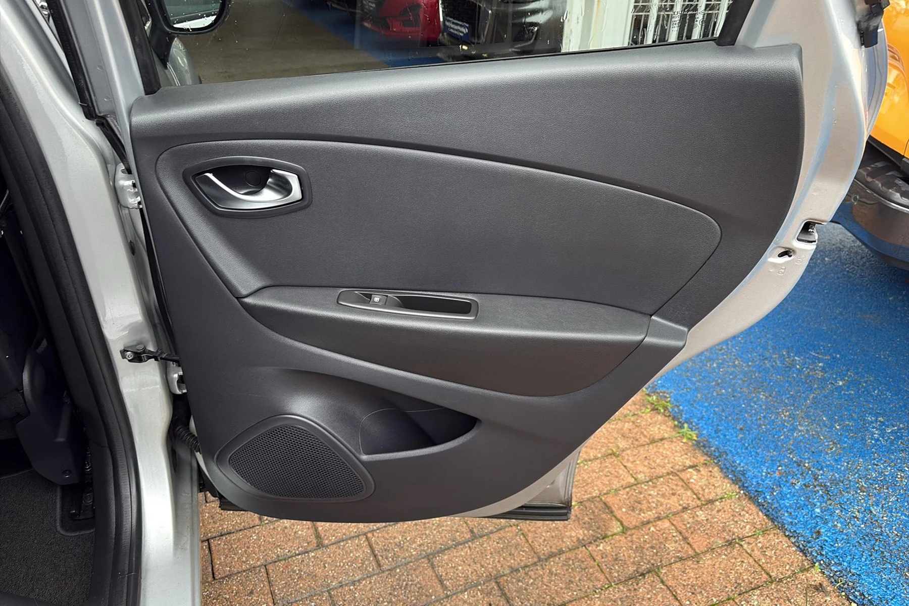 CAPTUR  28
