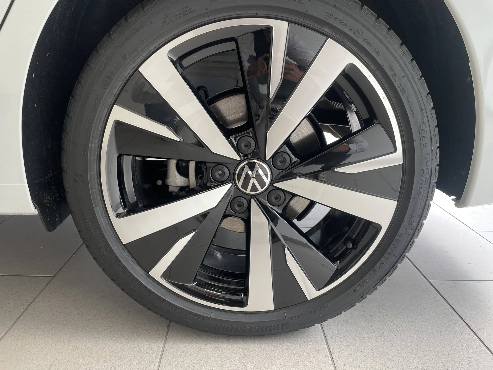GOLF  10