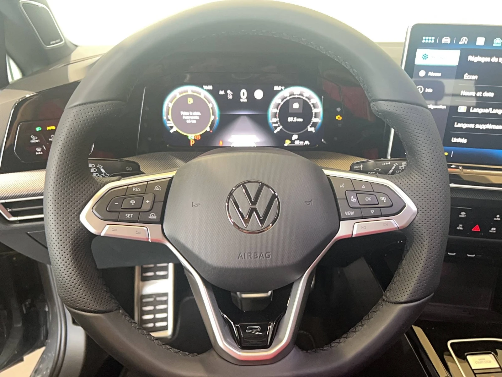GOLF  6