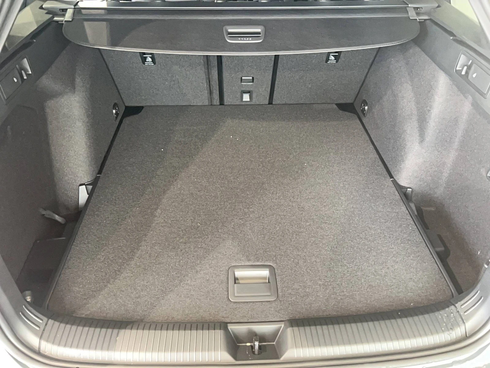 GOLF  12