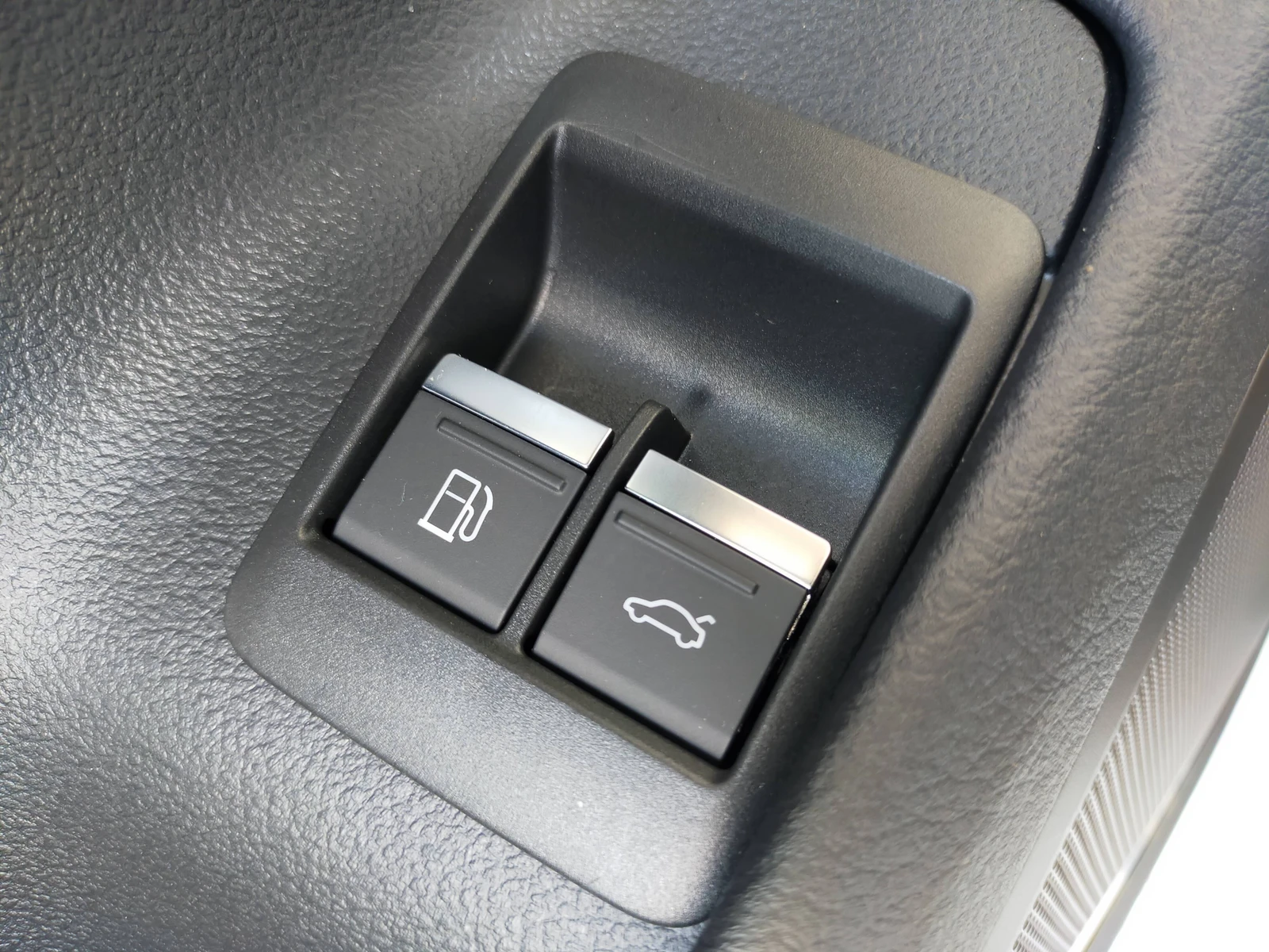 A6  17
