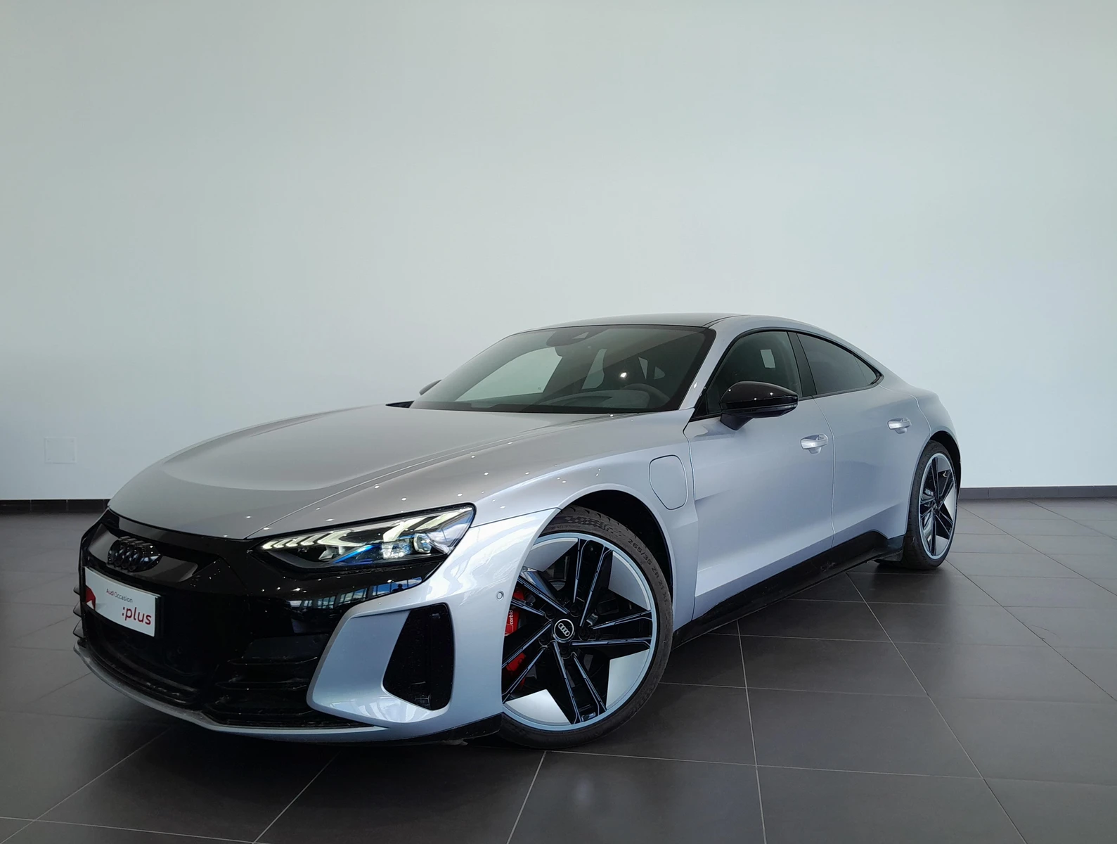 E-TRON GT  1
