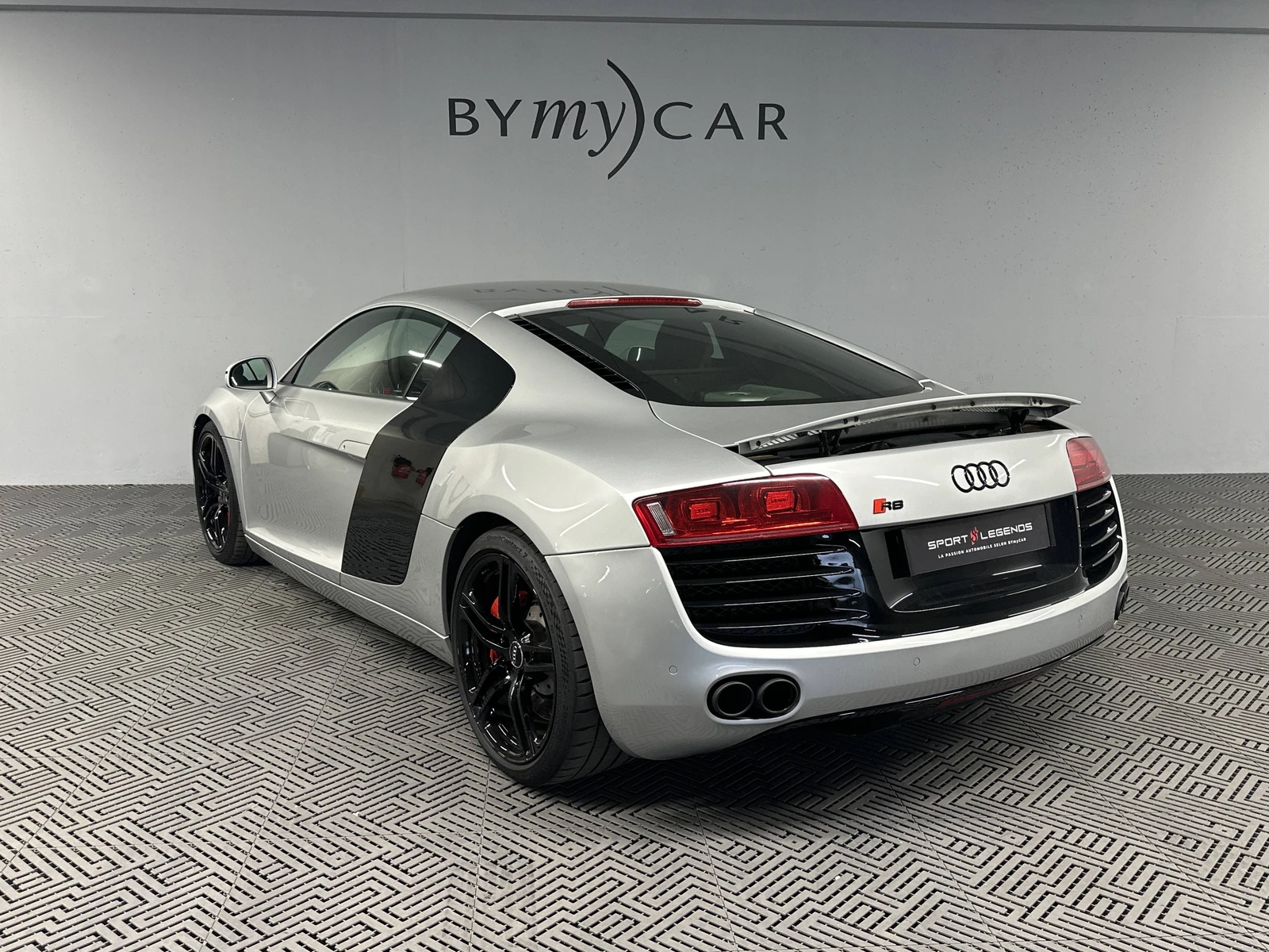 R8  7