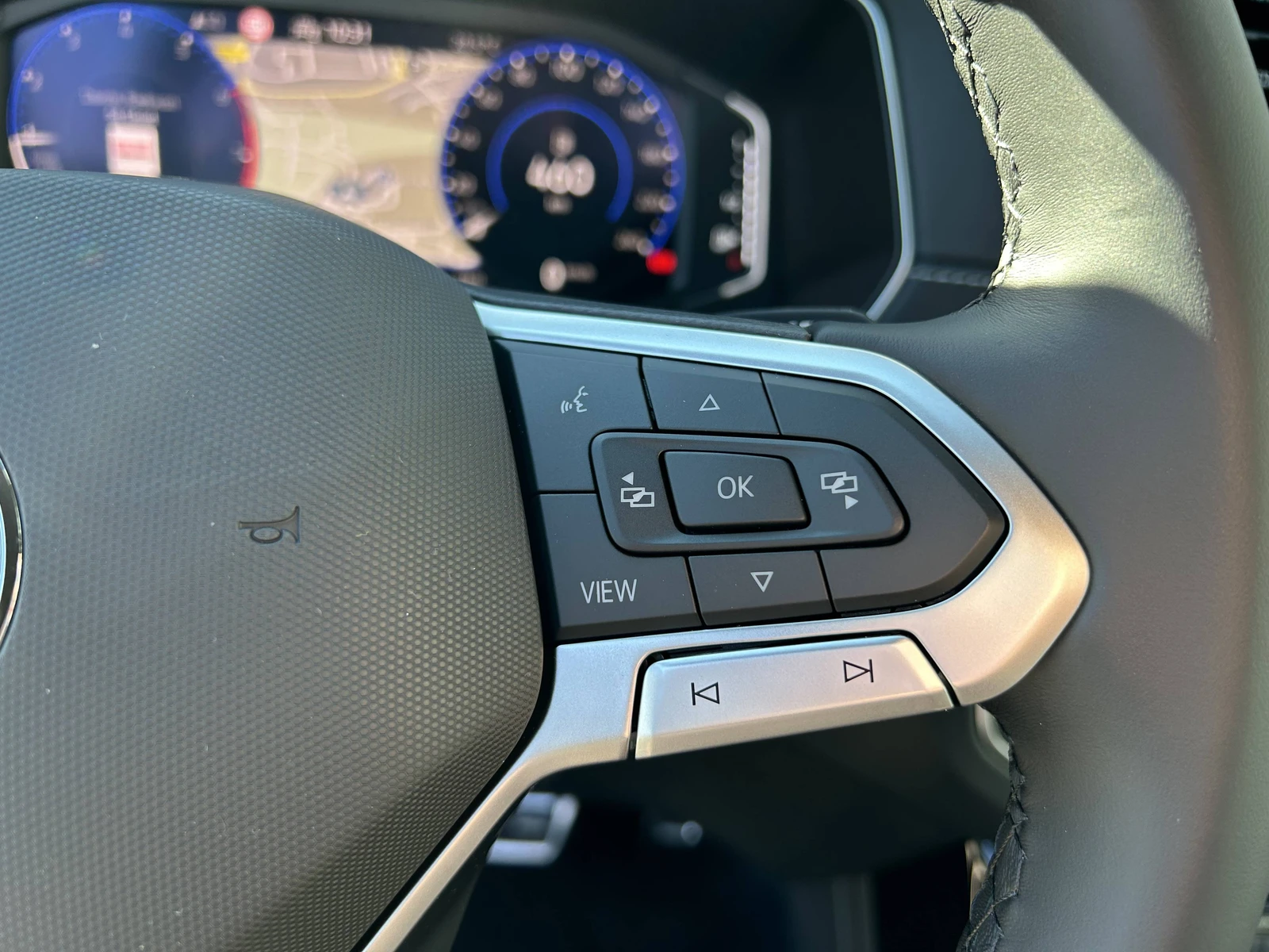 T-CROSS  15
