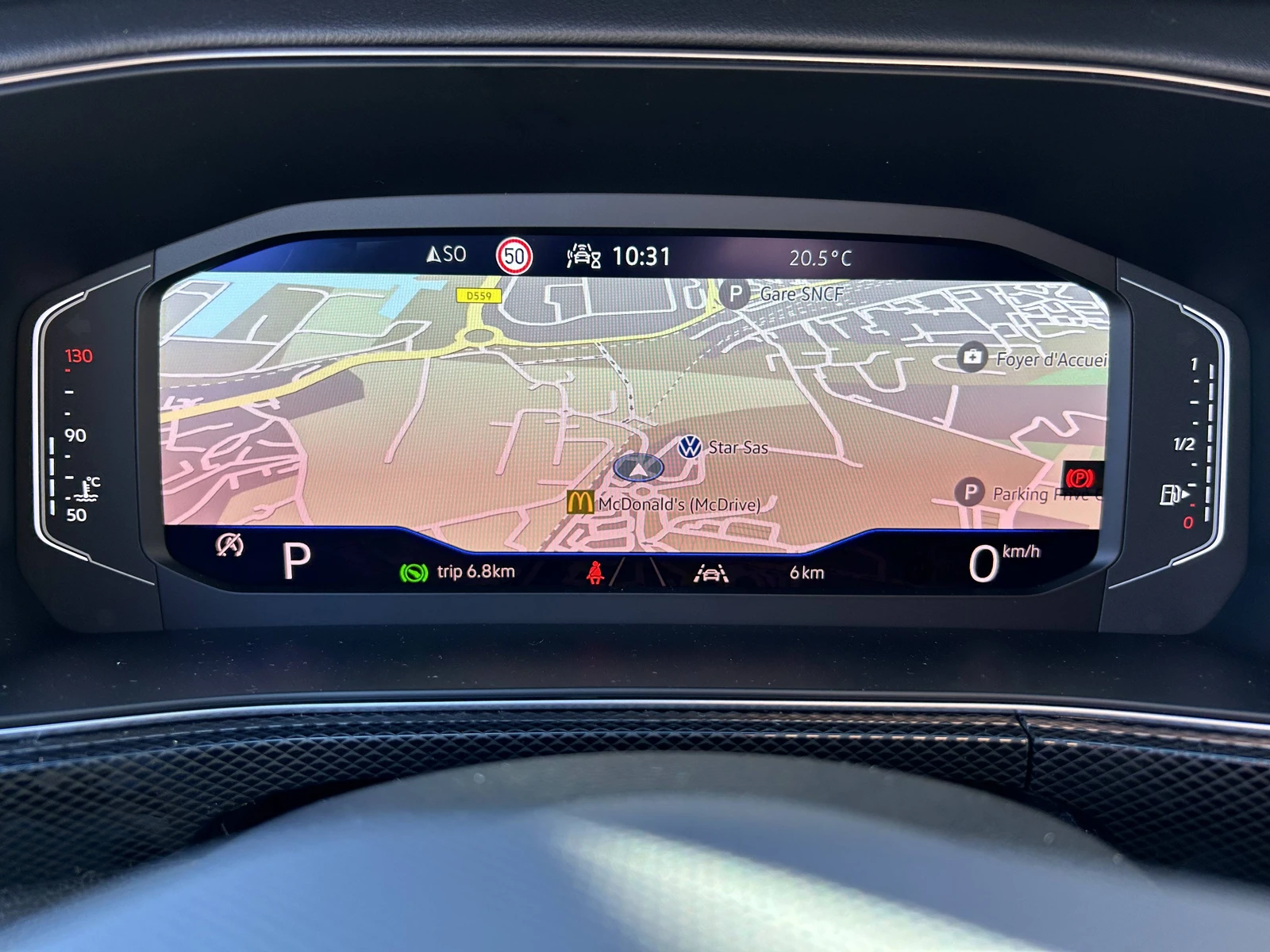 T-CROSS  19