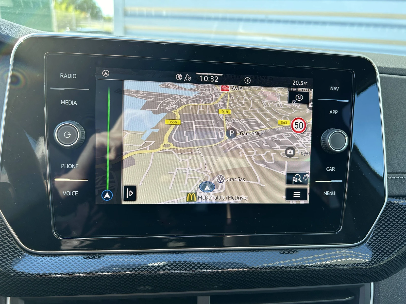 T-CROSS  30