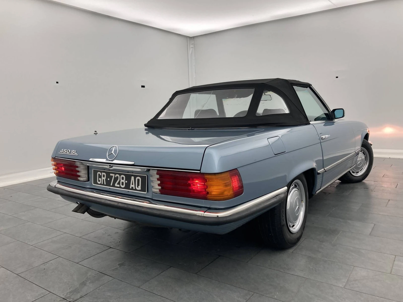 SL  32
