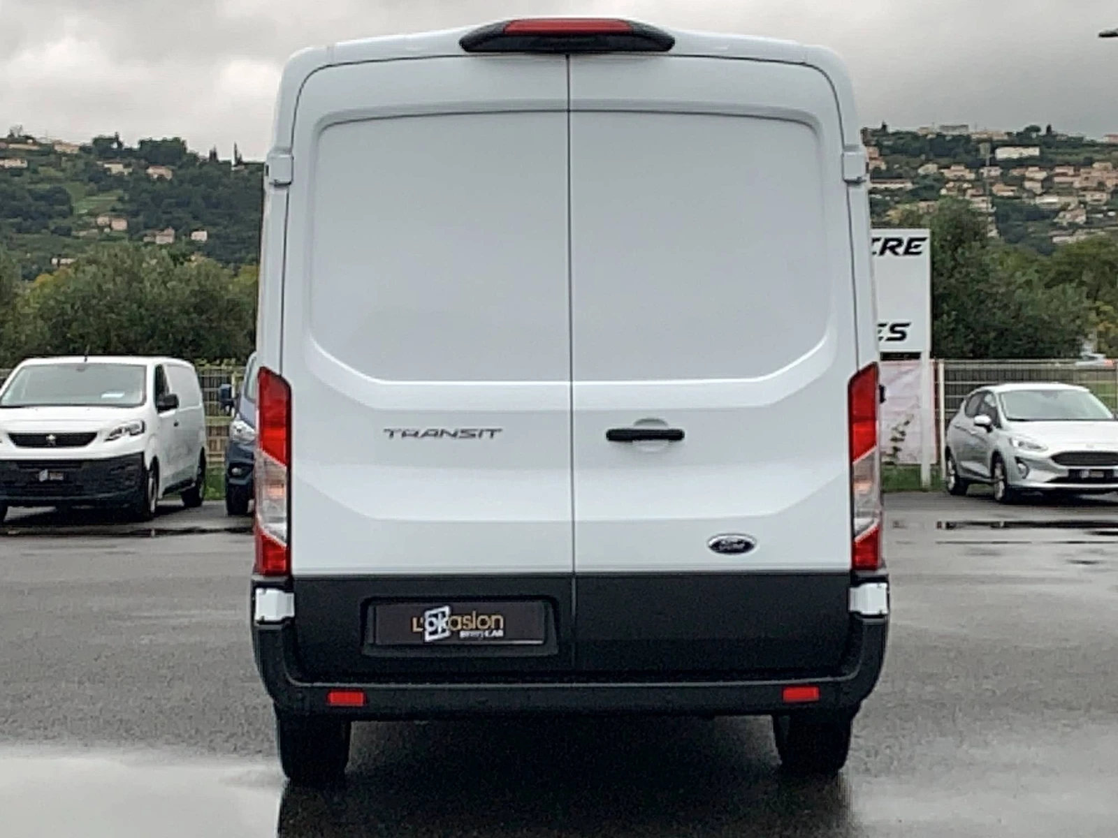 TRANSIT (30)  4