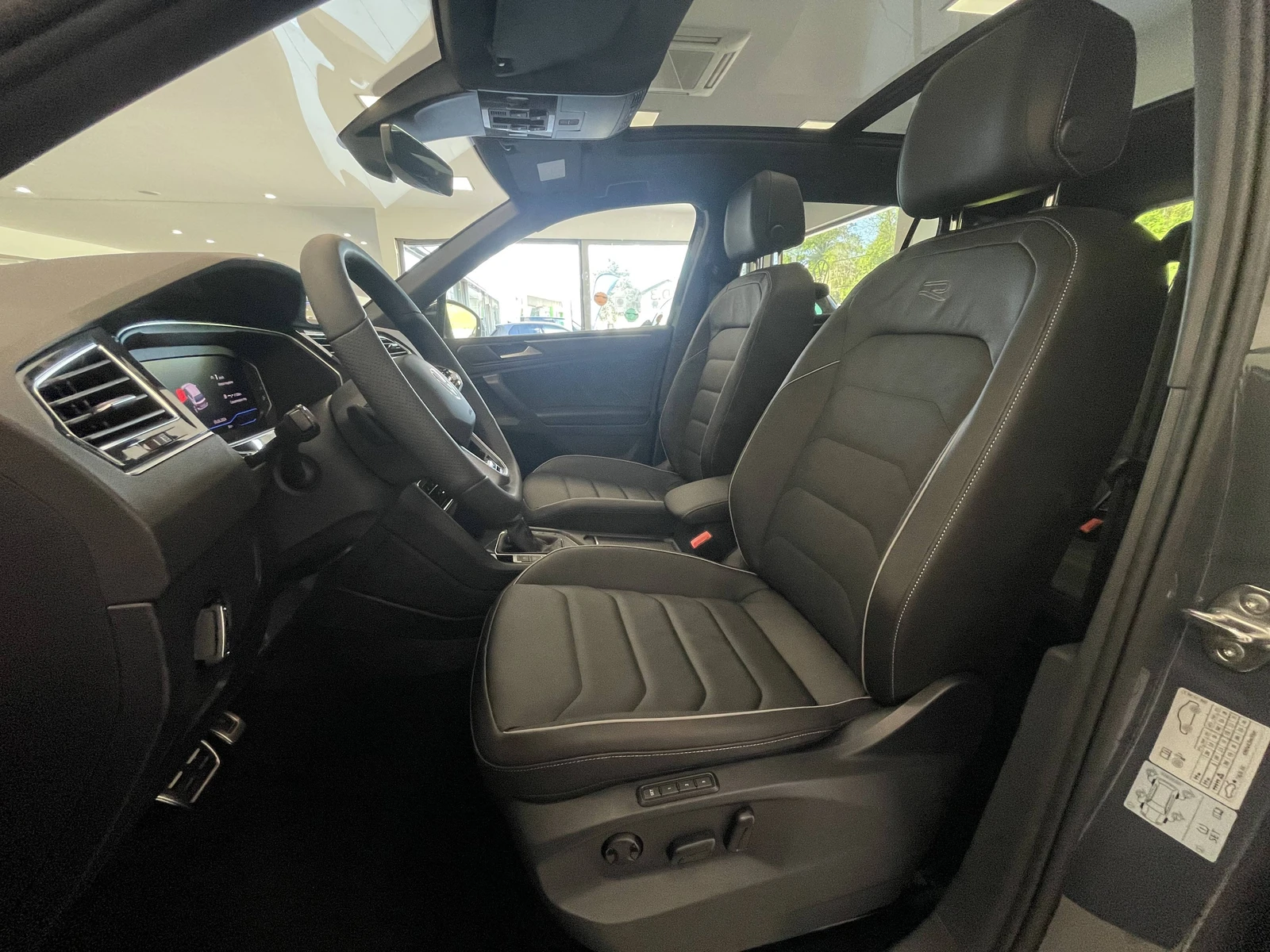 TIGUAN  7