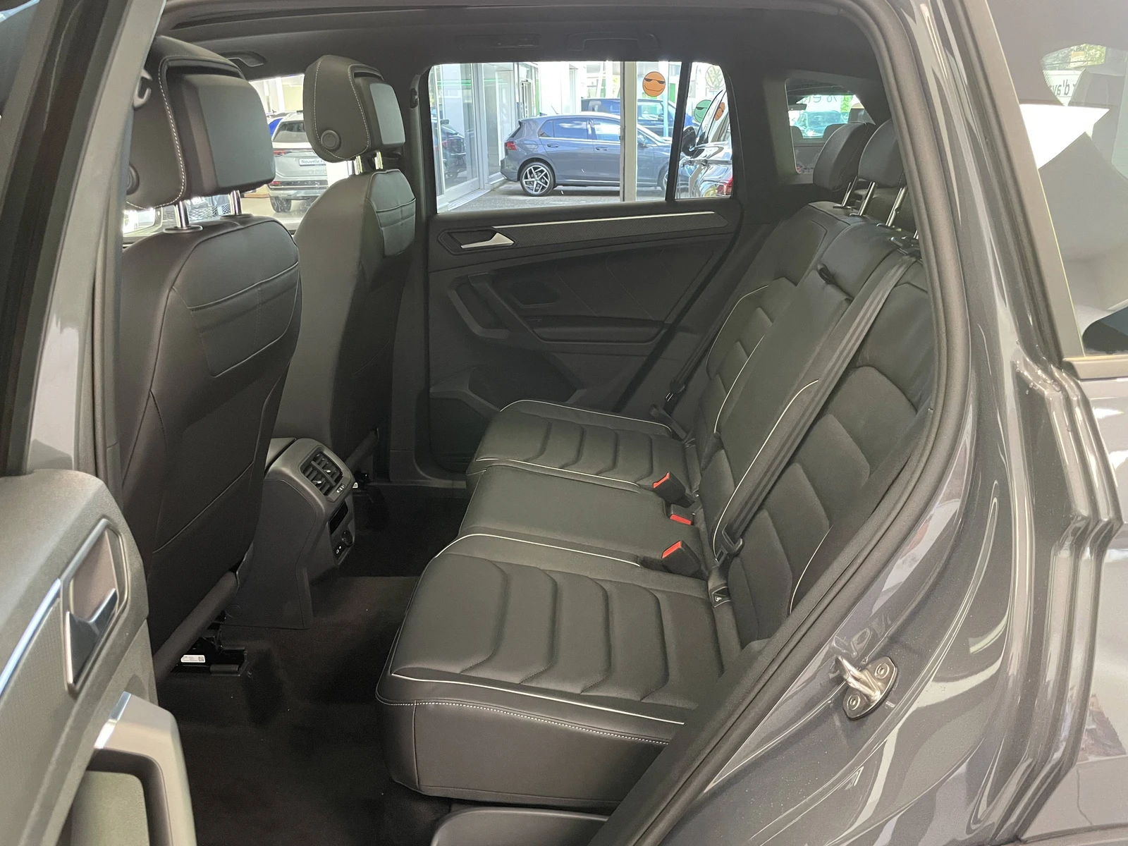 TIGUAN  10