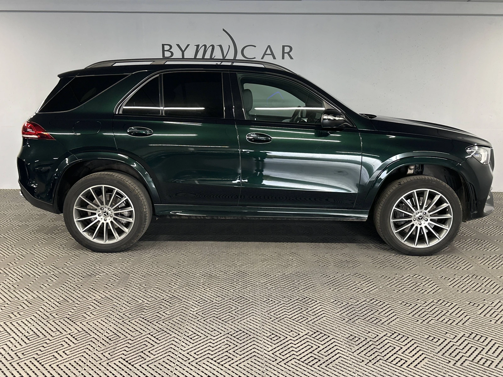 GLE  3