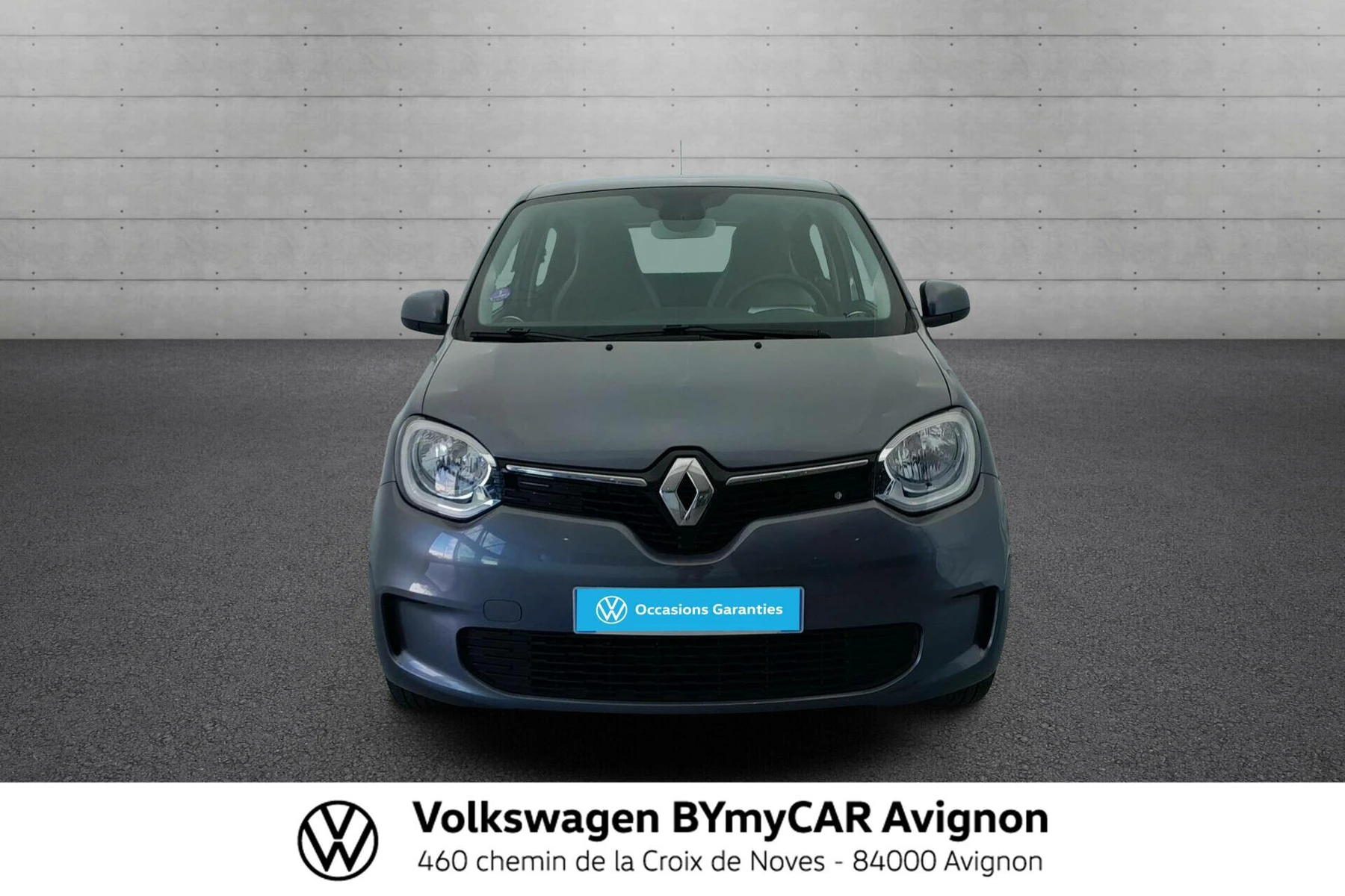 TWINGO  8