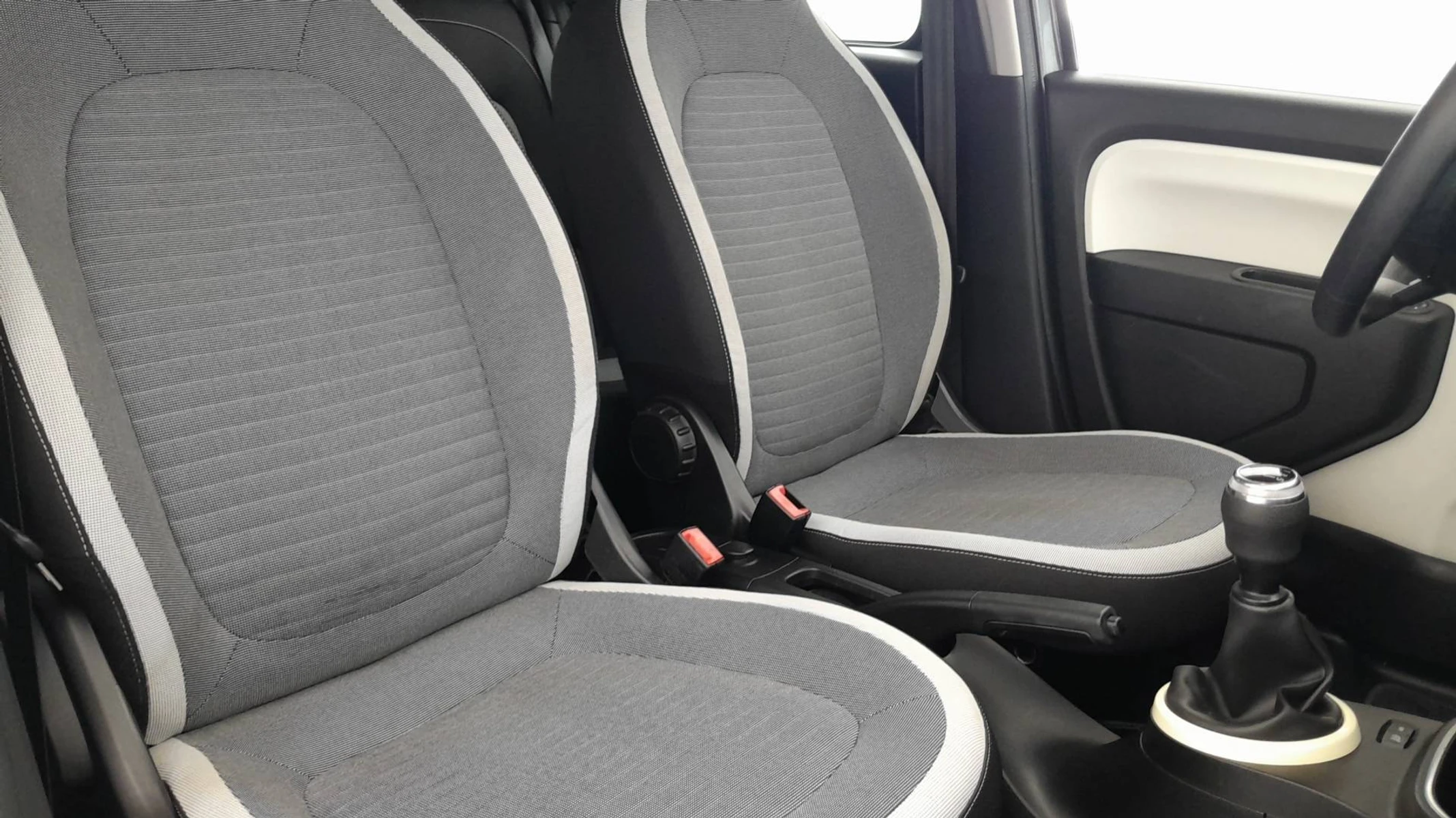 TWINGO  25