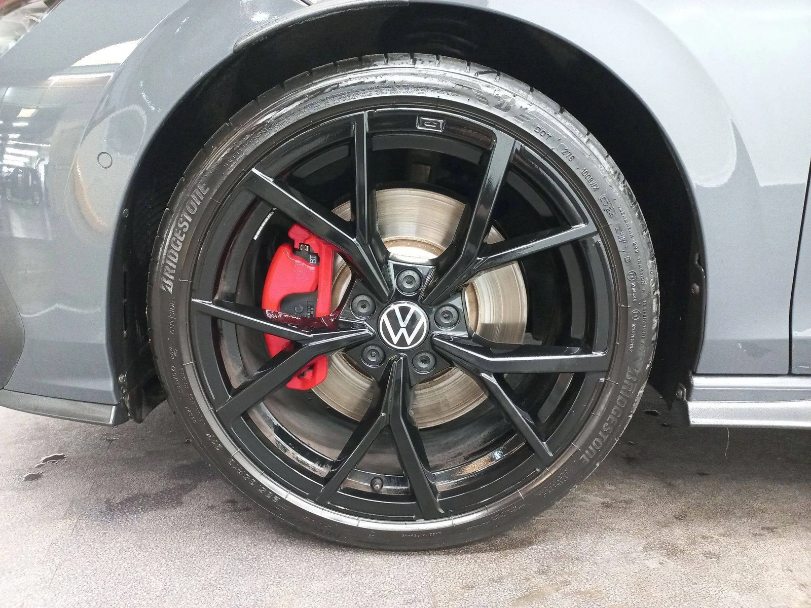 GOLF  5