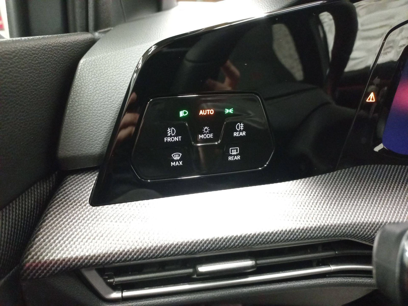 GOLF  23