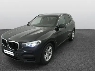 BMW X3.